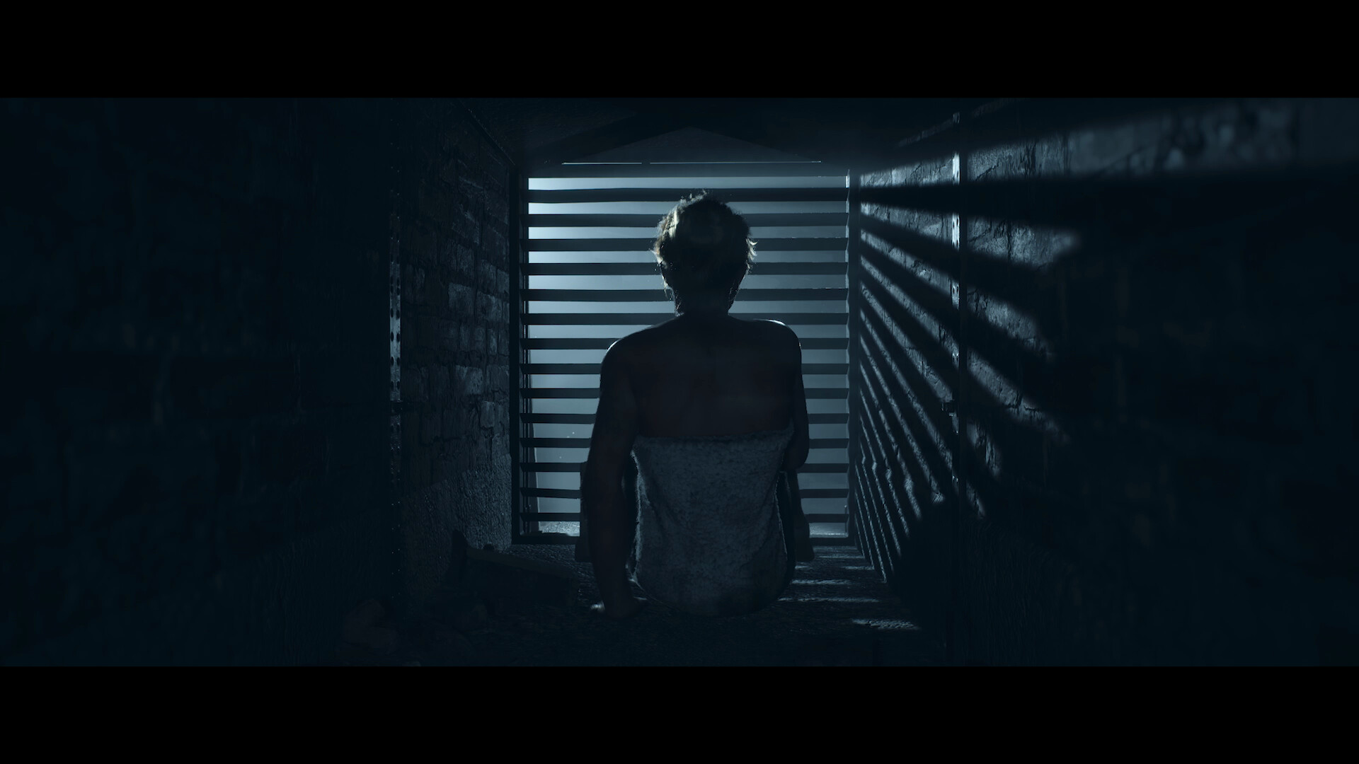 El equipo Dead True frente a la isla tropical abandonada en Until Dawn 2 para PS5